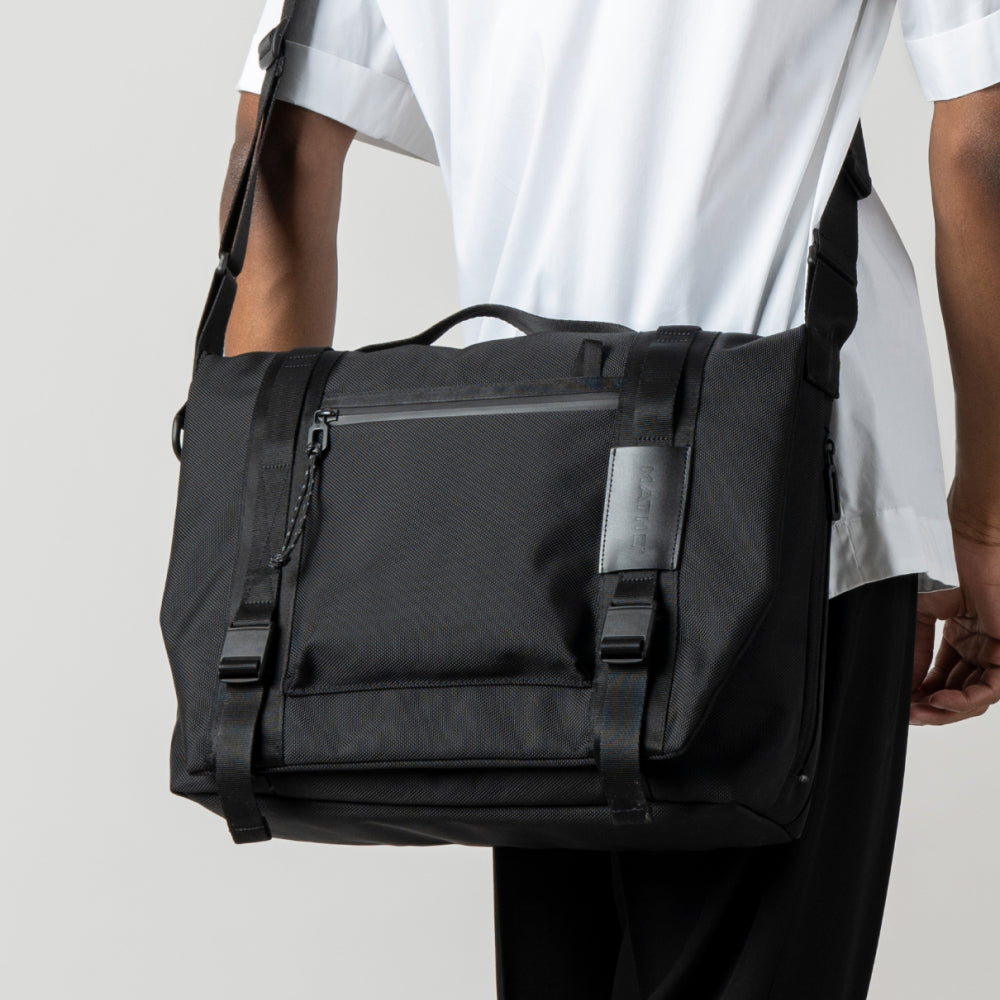 ネメス バック MESSENGER BAG | Official online store | Onitsuka Tiger NL
