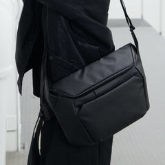Tao M25 | Cross Bag | Messenger Bag | Sling Bag – MATHEMATIK